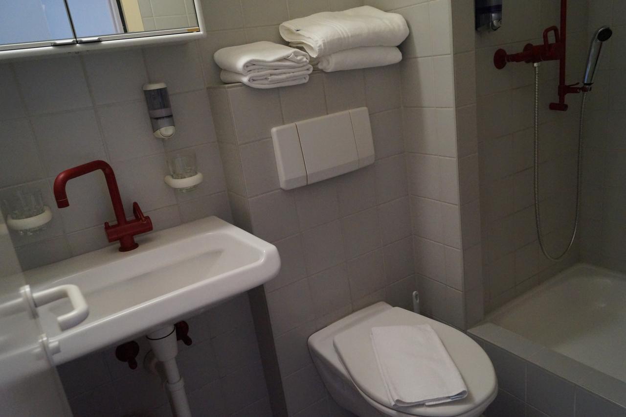 Gasthof Kastanienbaum Hotel Hunzenschwil Eksteriør billede
